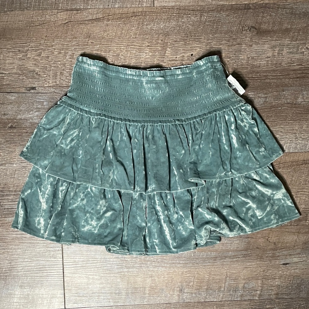 NWT Aerie Velvet High Waist Ruffle Tiered Mini Skirt